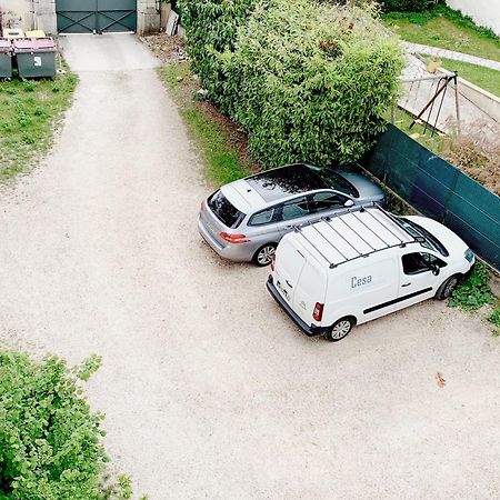 Le Studio Parisien Boissy-Saint-Léger Buitenkant foto
